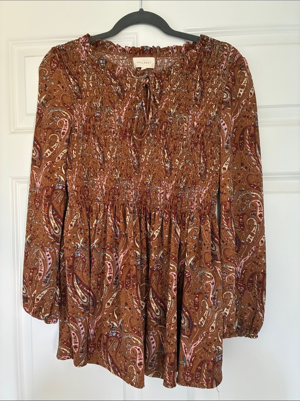 MELLODAY Brown Paisley Smocked Peplum Tunic with Pink Accents